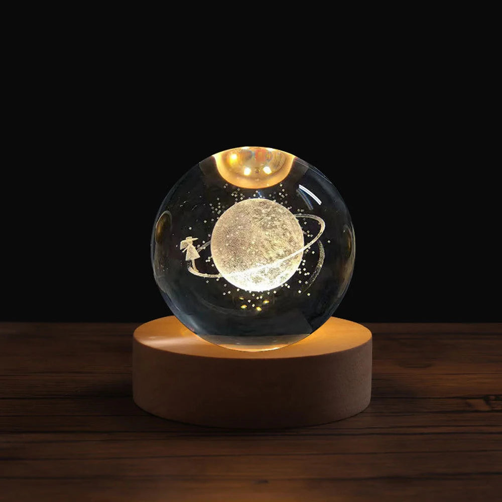 Flambery Crystal Ball Lamp