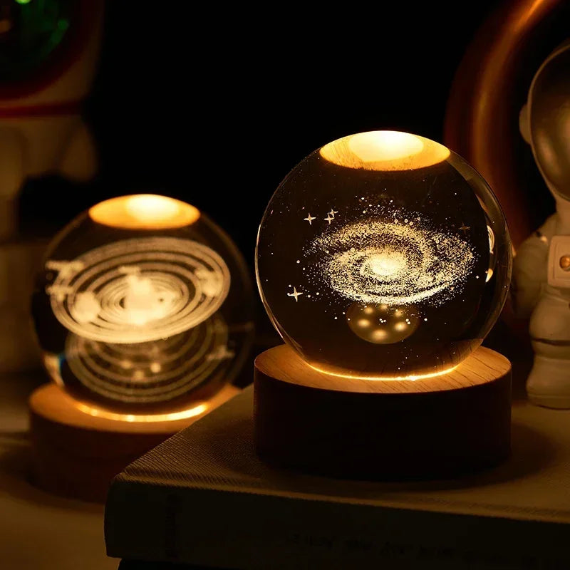 Flambery Crystal Ball Lamp