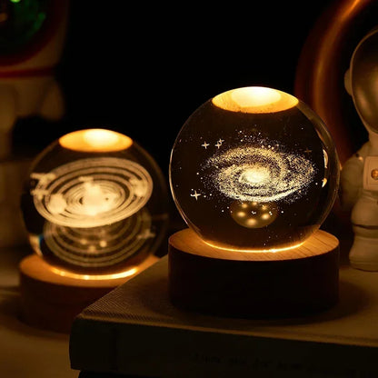 Flambery Crystal Ball Lamp